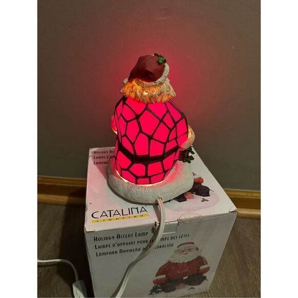 SANTA CLAUS Holiday Accent Lamp in box Tiffany design 1980s Catalina Lighting 8” - Picture 5 of 12